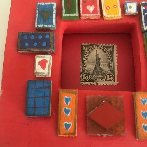 Small Red Funky Bright Frame - Picture 7 of 9